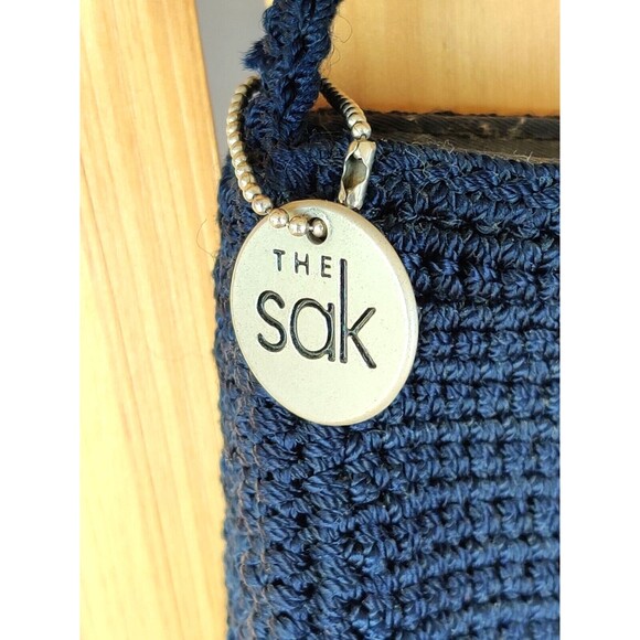 THE SAK Crocheted Shoulder Purse Handbag Small Rectangle Bag Boho Navy, Zipper‎ - Picture 2 of 9